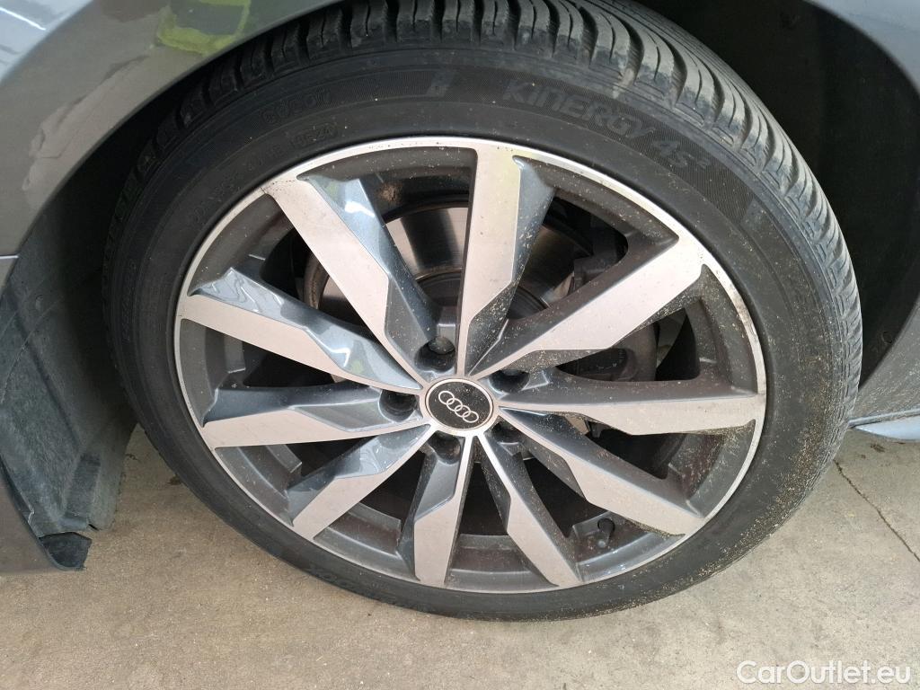  Audi  A4  Avant 35 TDI S Line 2.0 TDI 165CV BVA7 E6d #13