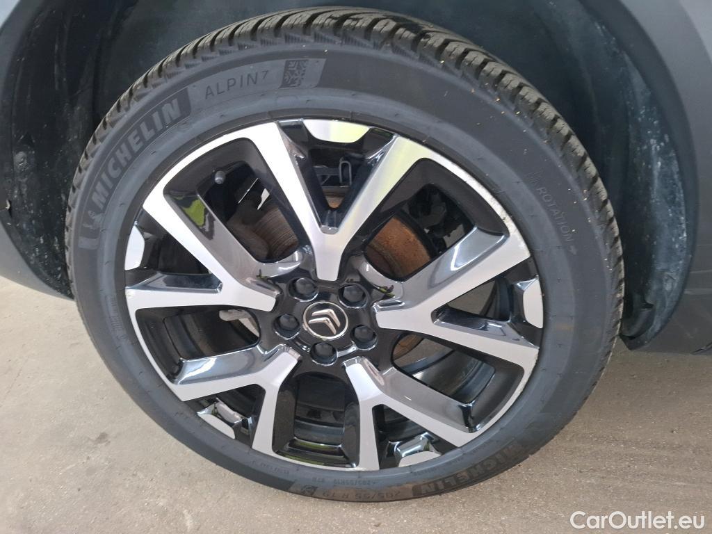  Citroen  C5 Aircross CITROEN  / 2018 / 5P / SUV Hybrid 225 ë-EAT8 Shine Pack #17