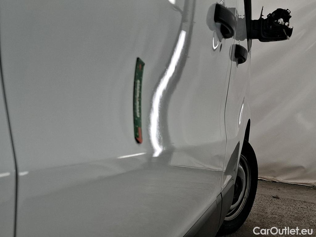  Renault  Trafic  Fourgon L2H1 3T Grand Confort 2.0 dCi 130CV BVM6 E6d #19
