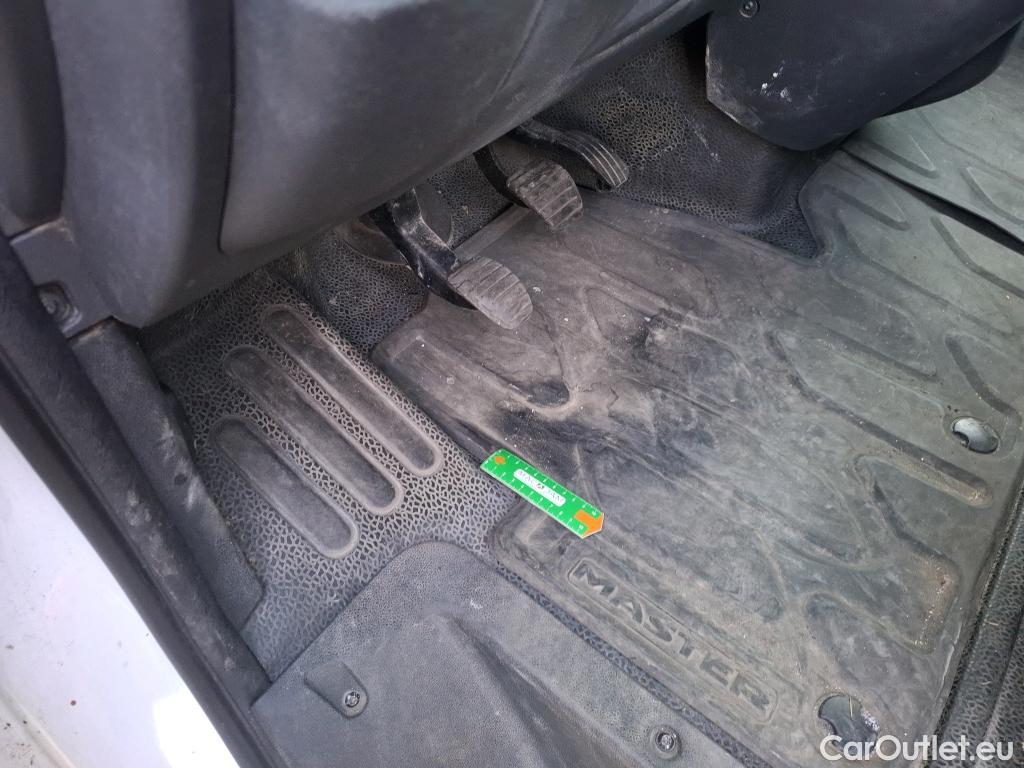  Renault  Master RENAULT  VU 4p Fourgon FG GCf Trac F3500 L3H3 Energy dCi 145 E6 #56