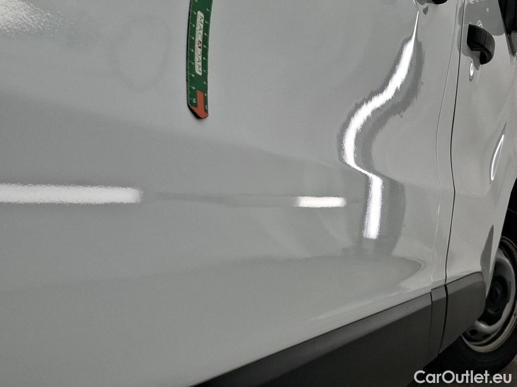  Renault  Trafic  Fourgon L2H1 3T Grand Confort 2.0 dCi 130CV BVM6 E6d #20