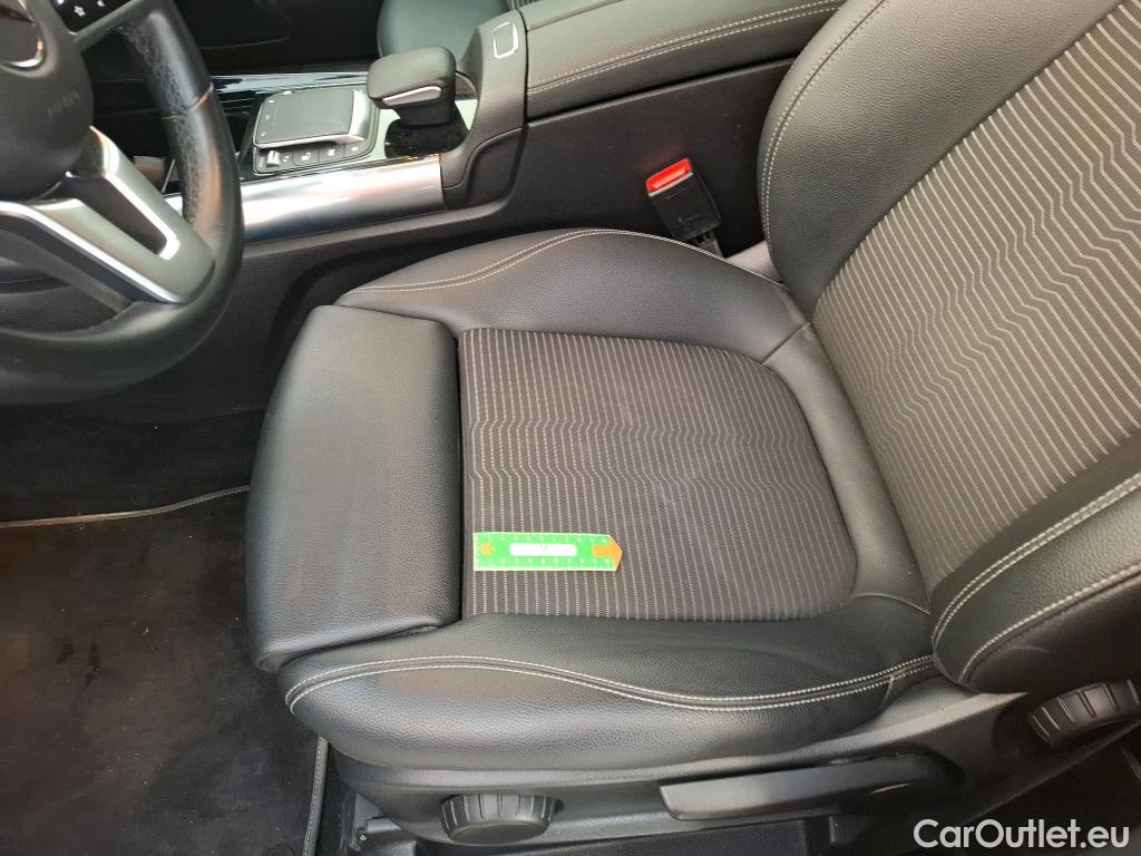  Mercedes  GLA MERCEDES-BENZ  / 2020 / 5P / SUV 1.3  250 e BUSINESS LINE DCT #25