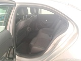  Mercedes  A-Klasse MERCEDES-BENZ Classe A Berline / 2018 / 4P / Berline A 200 d Business Line 8G-DCT #9