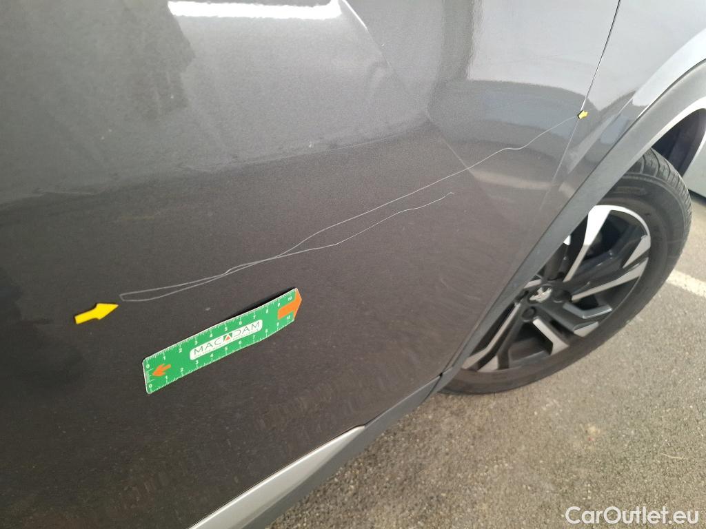  Peugeot  2008  Allure Business 1.5 HDi 130CV BVA8 E6d #21