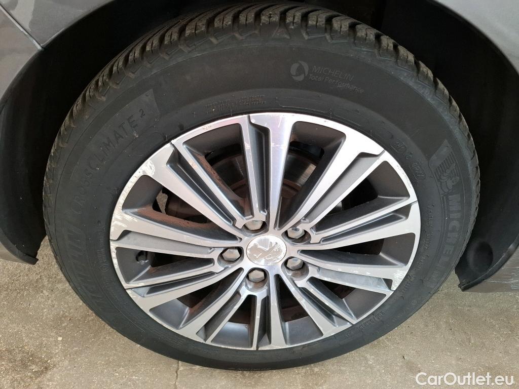  Peugeot  308  SW Allure Business 1.5 #39
