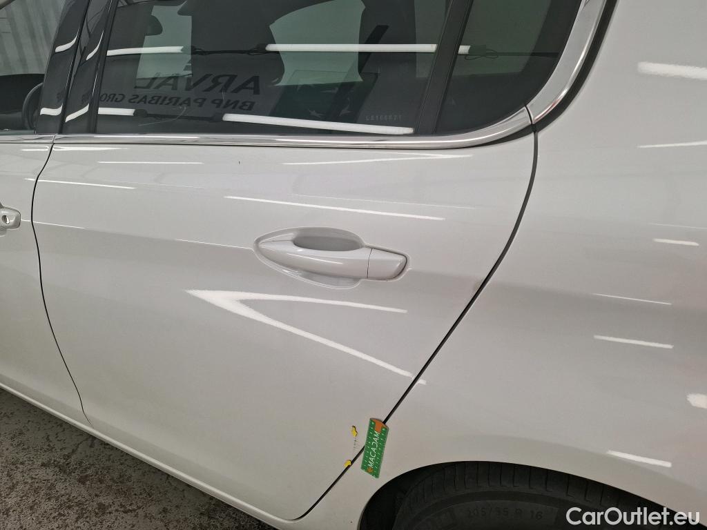  Peugeot  308  Allure 1.5 HDi 130CV BVA8 E6dT #14