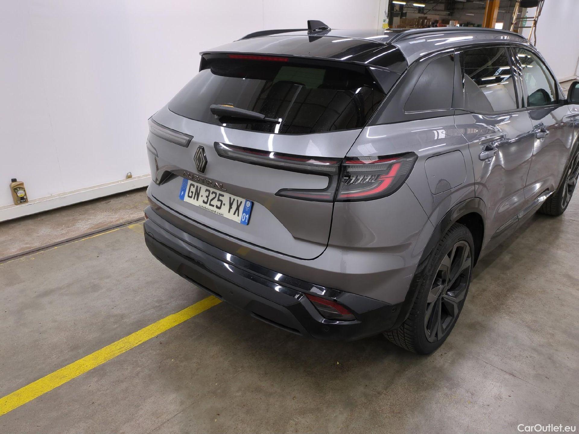 Renault  Austral RENAULT  / 2022 / 5P / Crossover TECHNO ESPRIT ALPINE MILD HYBRID 160 #43