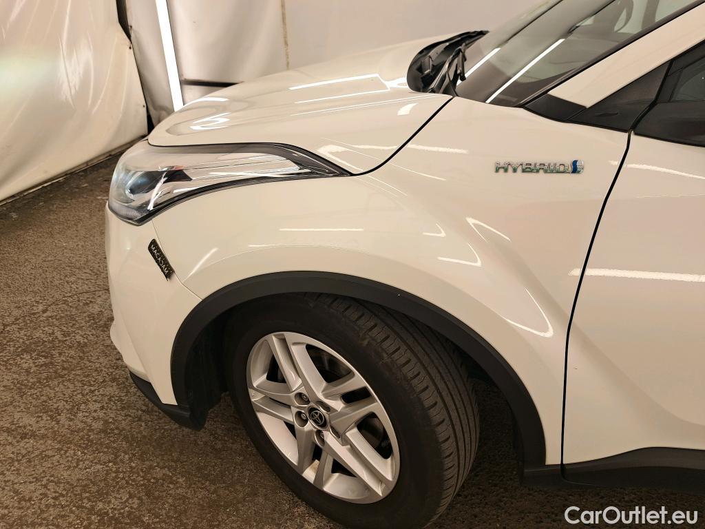  Toyota  C-HR TOYOTA  / 2016 / 5P / SUV 1.8 Hybride 122 Dynamic Business Stage A #10