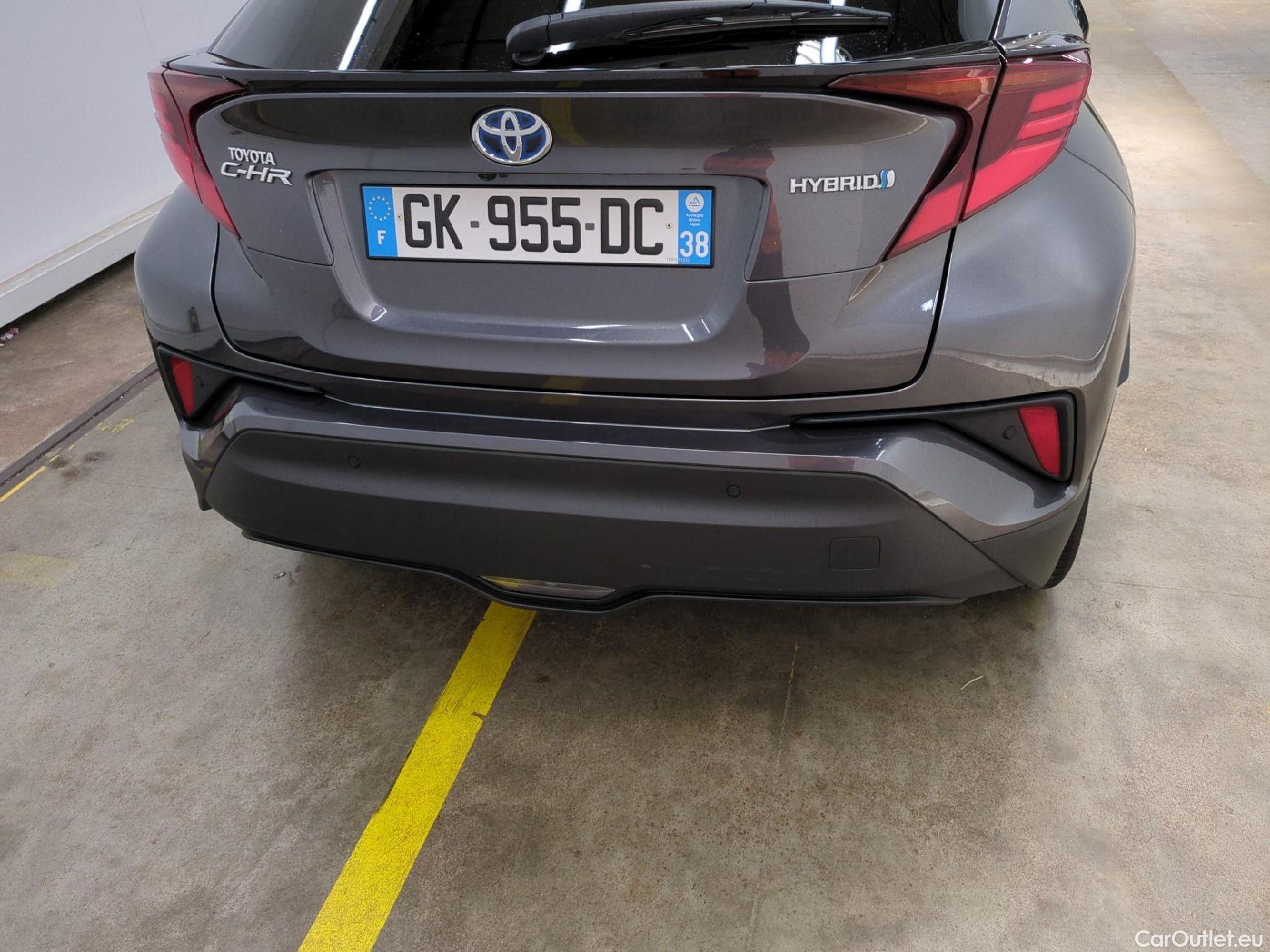  Toyota  C-HR TOYOTA  / 2016 / 5P / SUV 1.8 HYBRIDE 122 DISTINCTIVE #49