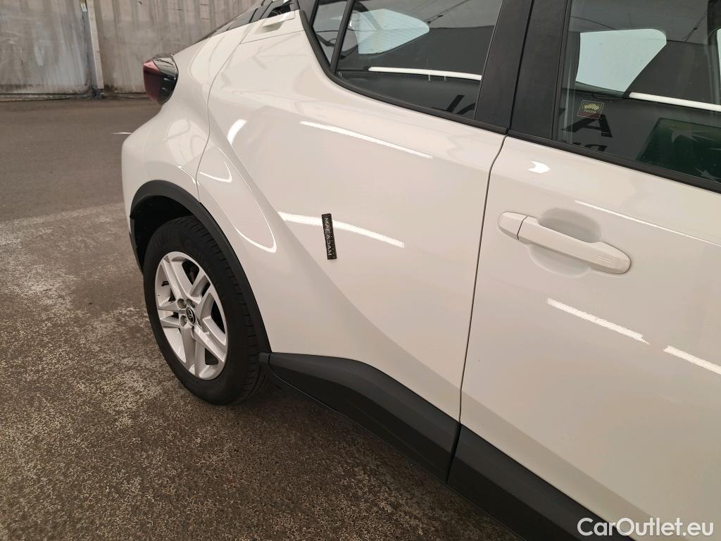  Toyota  C-HR TOYOTA  / 2016 / 5P / SUV 1.8 Hybride 122 Dynamic Business Stage A #7