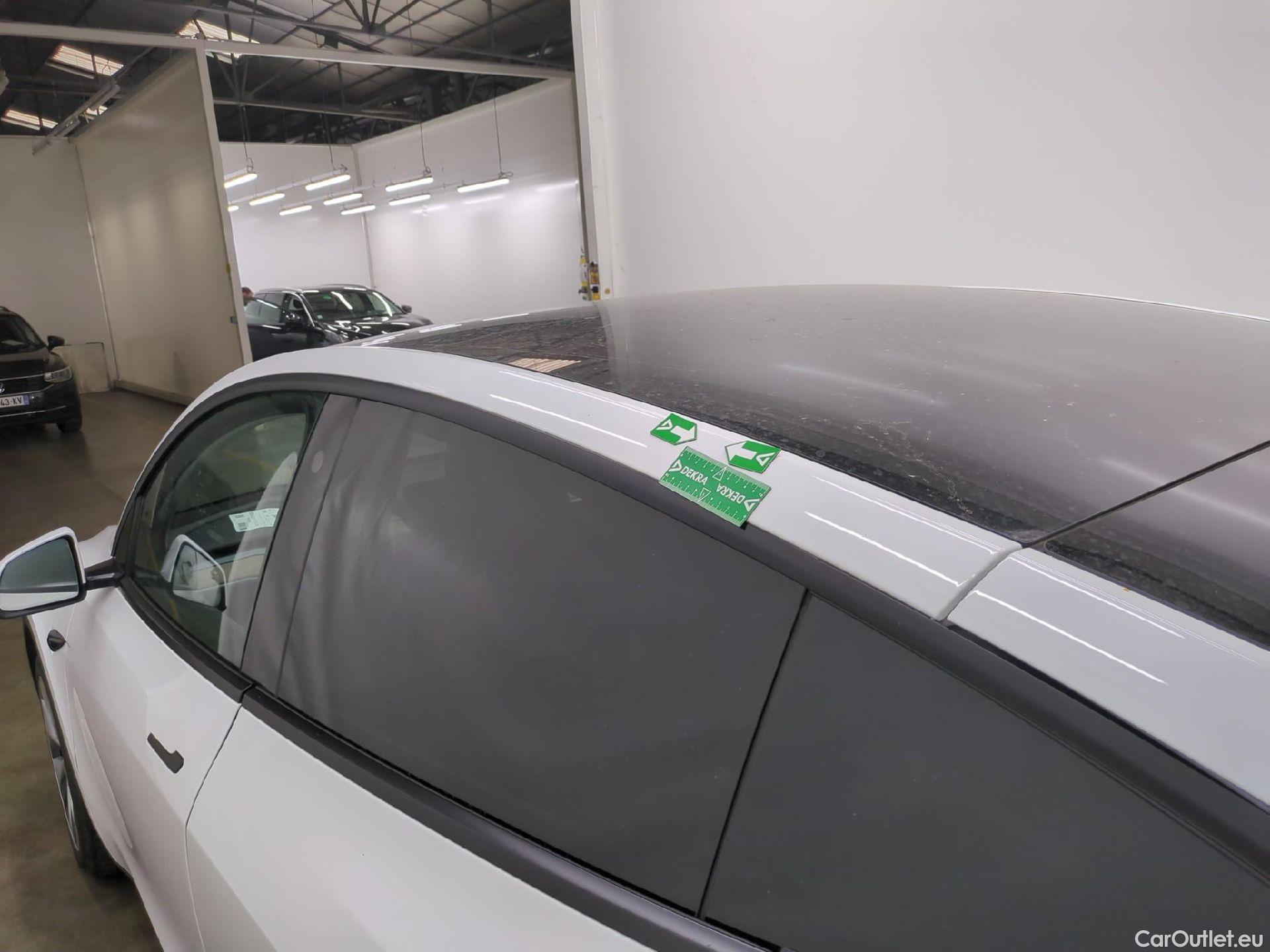  Tesla  Model Y TESLA  / 2020 / 5P / SUV Grande Autonomie Dual Motor AWD #20
