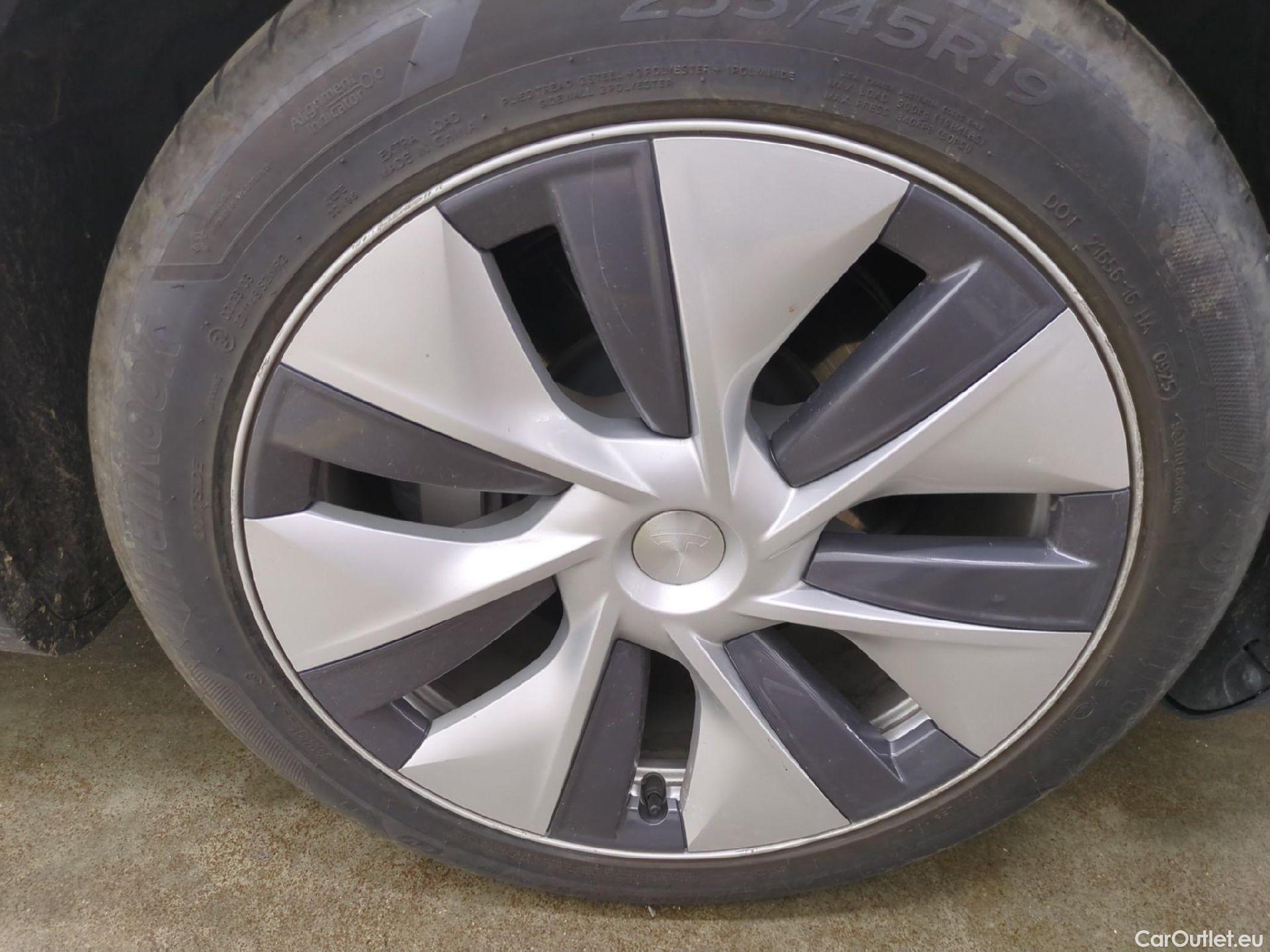  Tesla  Model Y TESLA  / 2020 / 5P / SUV Grande Autonomie Dual Motor AWD #1