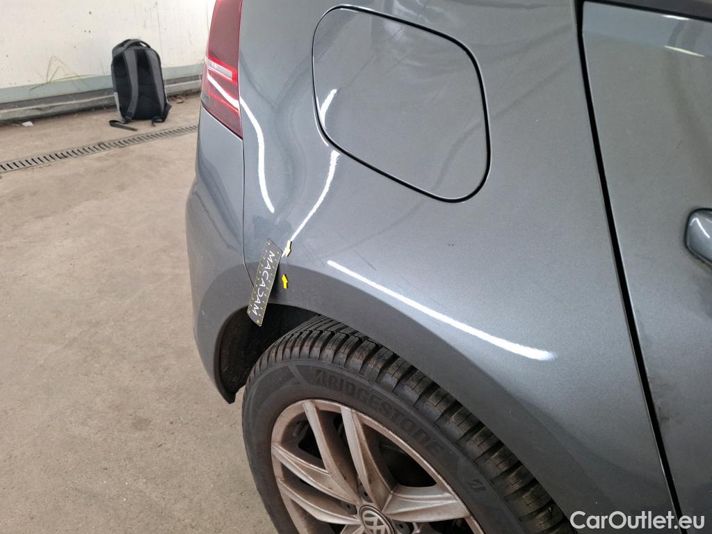  Volkswagen  Golf  VII Berline Carat BMT 2.0 TDI 150CV BVA7 E6dT #51
