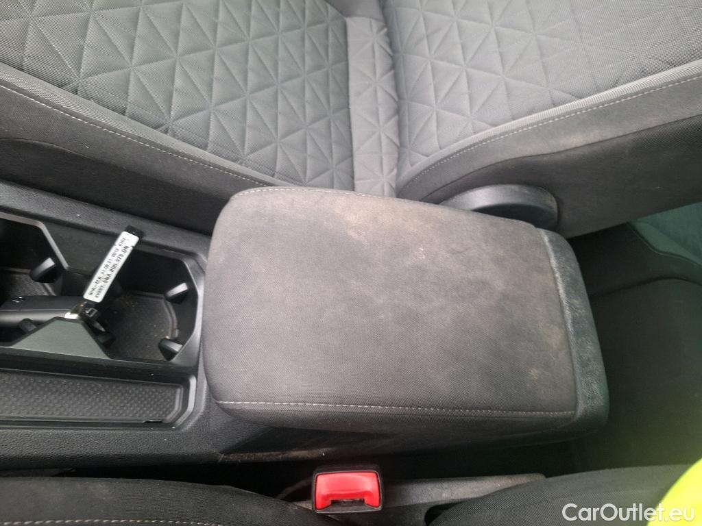  Volkswagen  Tiguan VOLKSWAGEN  / 2020 / 5P / SUV 2.0 TDI 150 DSG7 Life Business #22