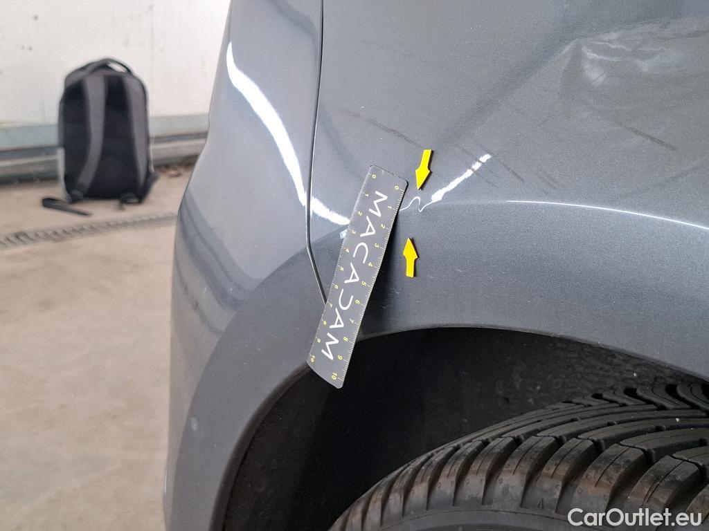  Volkswagen  Golf  VII Berline Carat BMT 2.0 TDI 150CV BVA7 E6dT #52