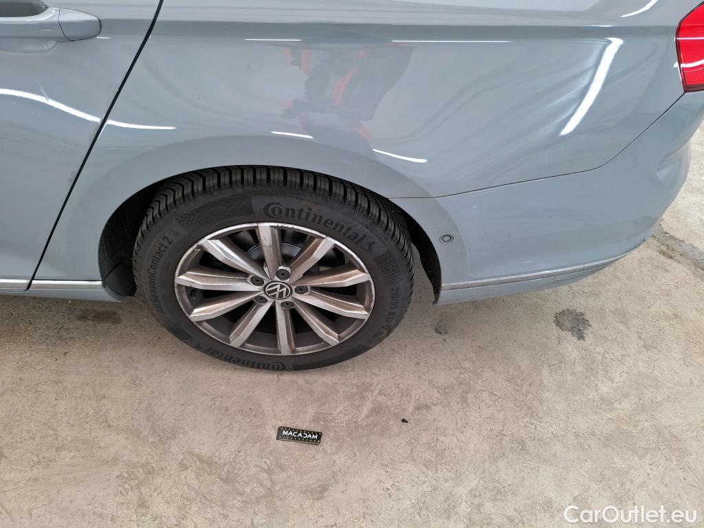  Volkswagen  Passat VOLKSWAGEN  SW / 2019 / 5P / Break 2.0 TDI 150 SCR DSG7 SW LOUNGE #27
