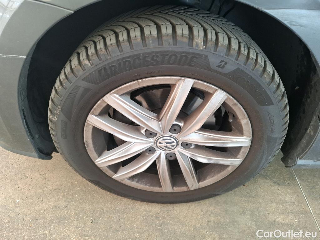  Volkswagen  Golf  VII Berline Carat BMT 2.0 TDI 150CV BVA7 E6dT #41
