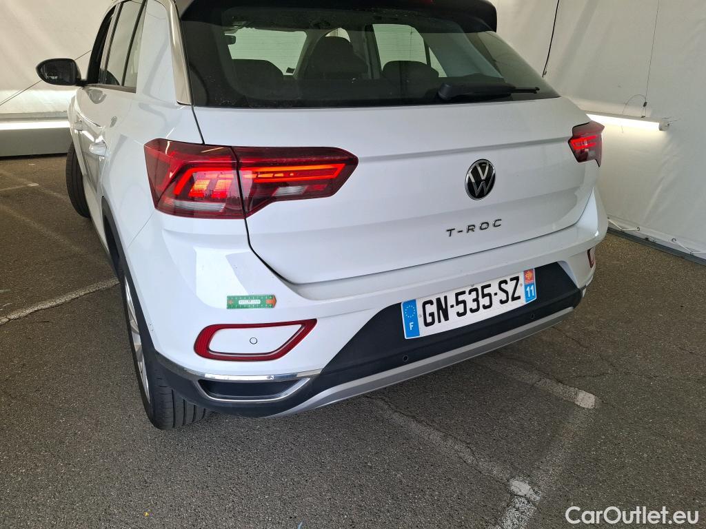  Volkswagen  T-ROC VOLKSWAGEN  / 2021 / 5P / SUV 2.0 TDI 150 STYLE DSG7 #15