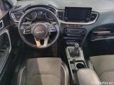  KIA  Cee'd KIA  SW 1.5 T-GDI 160KM 6MT L 5d #18