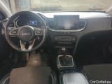  KIA  Cee'd KIA  SW 1.5 T-GDI 160KM 6MT L 5d #14