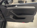  Volkswagen  Passat Volkswagen  Variant 2.0 TDI EVO 150 KM DSG Business 5d #31