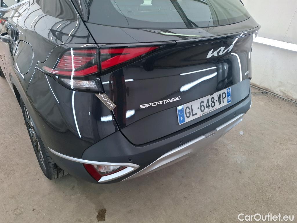  KIA  Sportage KIA  / 2021 / 5P / SUV 1.6 T-GDI 265 PHEV AUTO 4WD ACTIVE #22