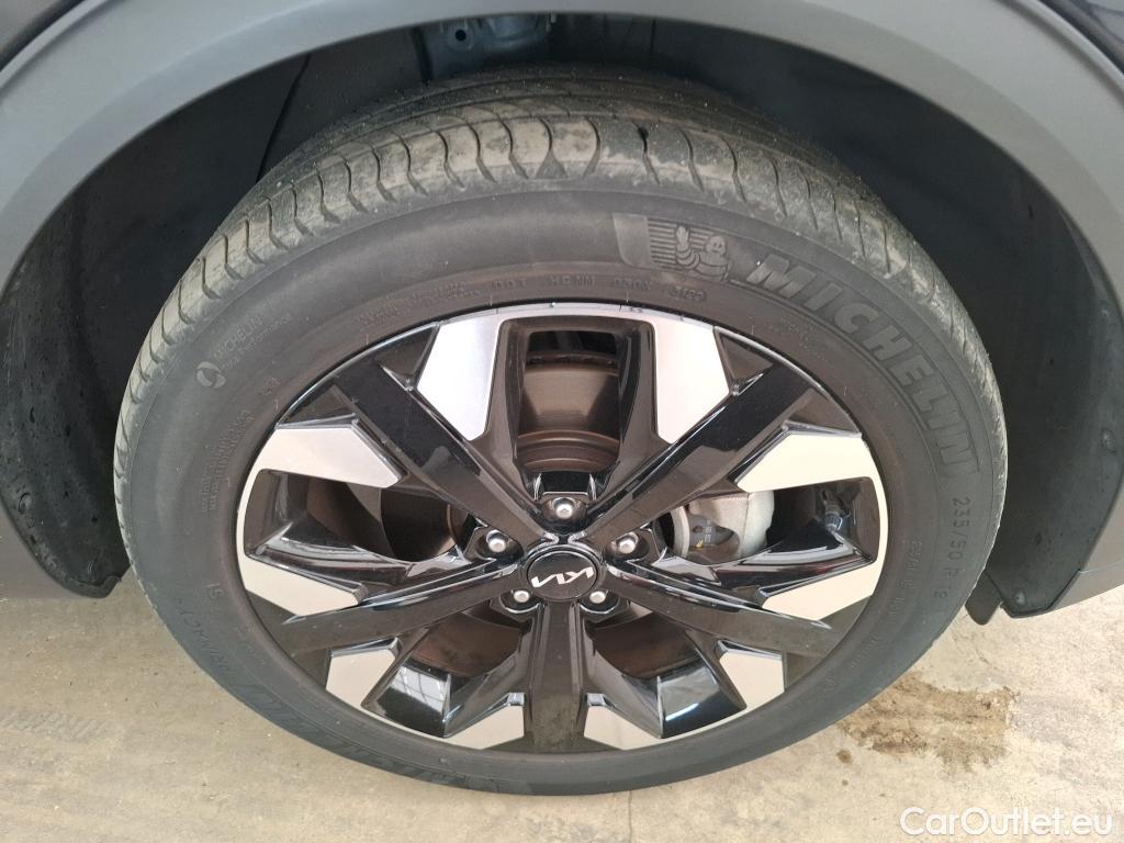 KIA  Sportage KIA  / 2021 / 5P / SUV 1.6 T-GDI 265 PHEV AUTO 4WD ACTIVE #16