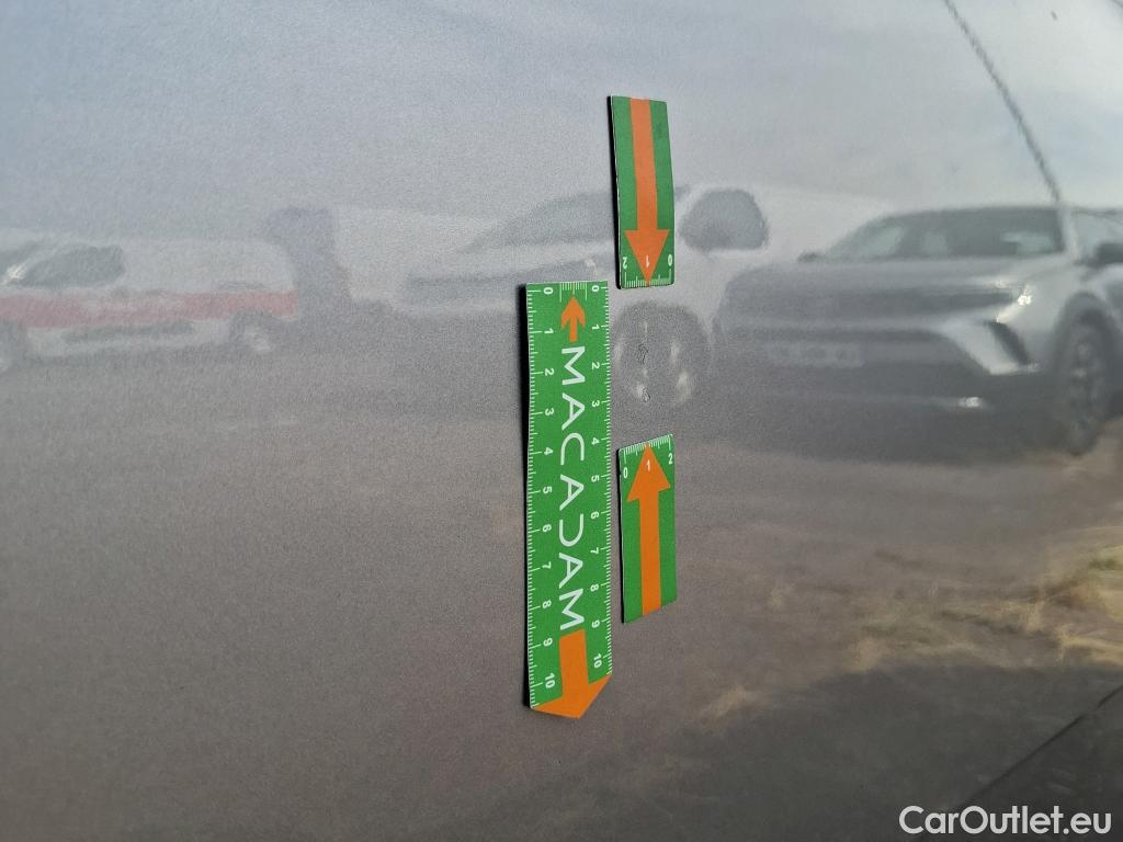 DS  DS7 DS DS 7 Crossback 2017 5P SUV BlueHDi 130 Automatique Business #32