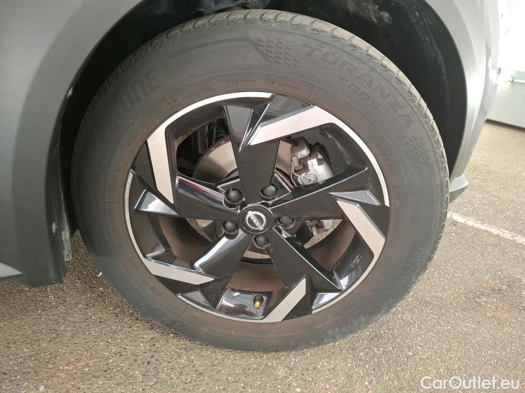  Nissan  Juke  / 2019 / 5P / Crossover Hybrid 143 Business+ #27