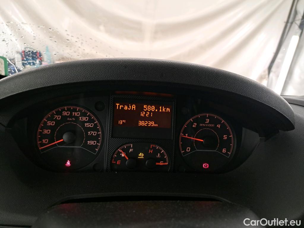  Peugeot  Boxer PEUGEOT  / 2014 / 4P / Combi 2.2 BLUEHDI 140 S&S 330 L1H1 ACCESS #10