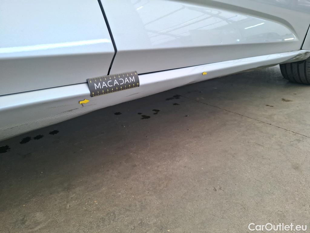  Renault  Megane  IV Estate Evolution 1.5 dCi 115CV BVA7 E6d #3