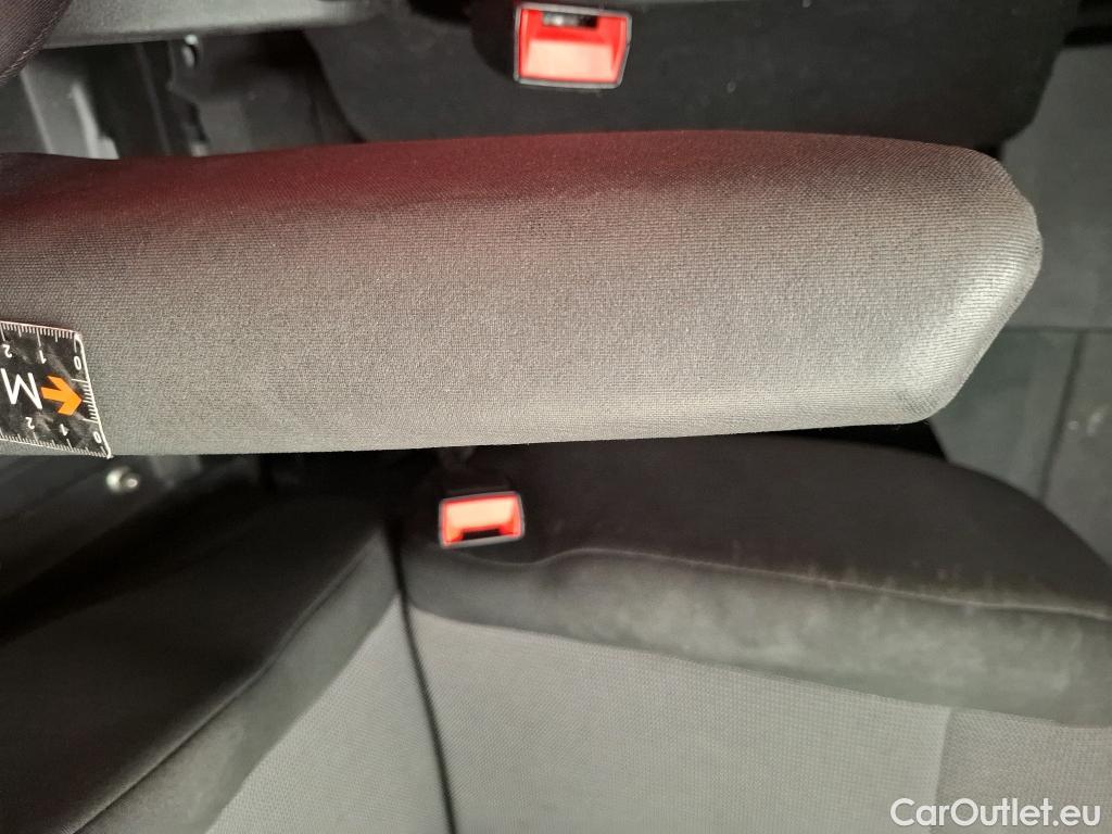  Citroen  Berlingo  Fourgon Club M 650 1.5 BlueHDi 100CV BVM6 E6d #46