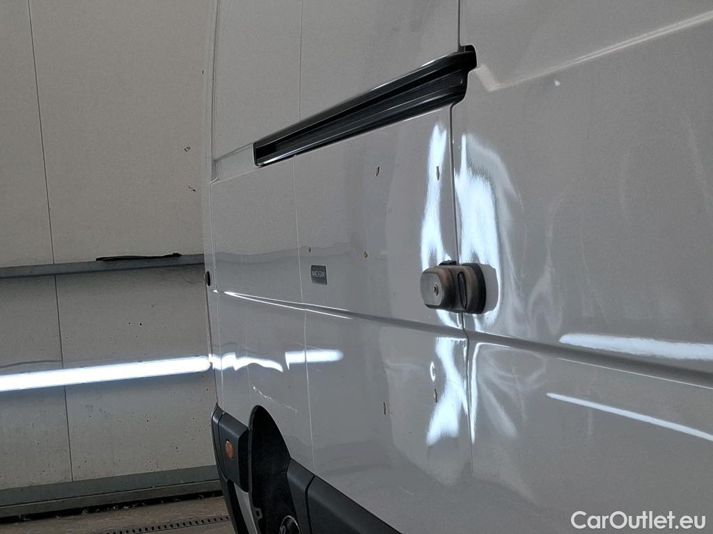  Renault  Master  III Fourgon L3H2 3 5 Grand Confort dCi 135CV BVM6 E6dT #18