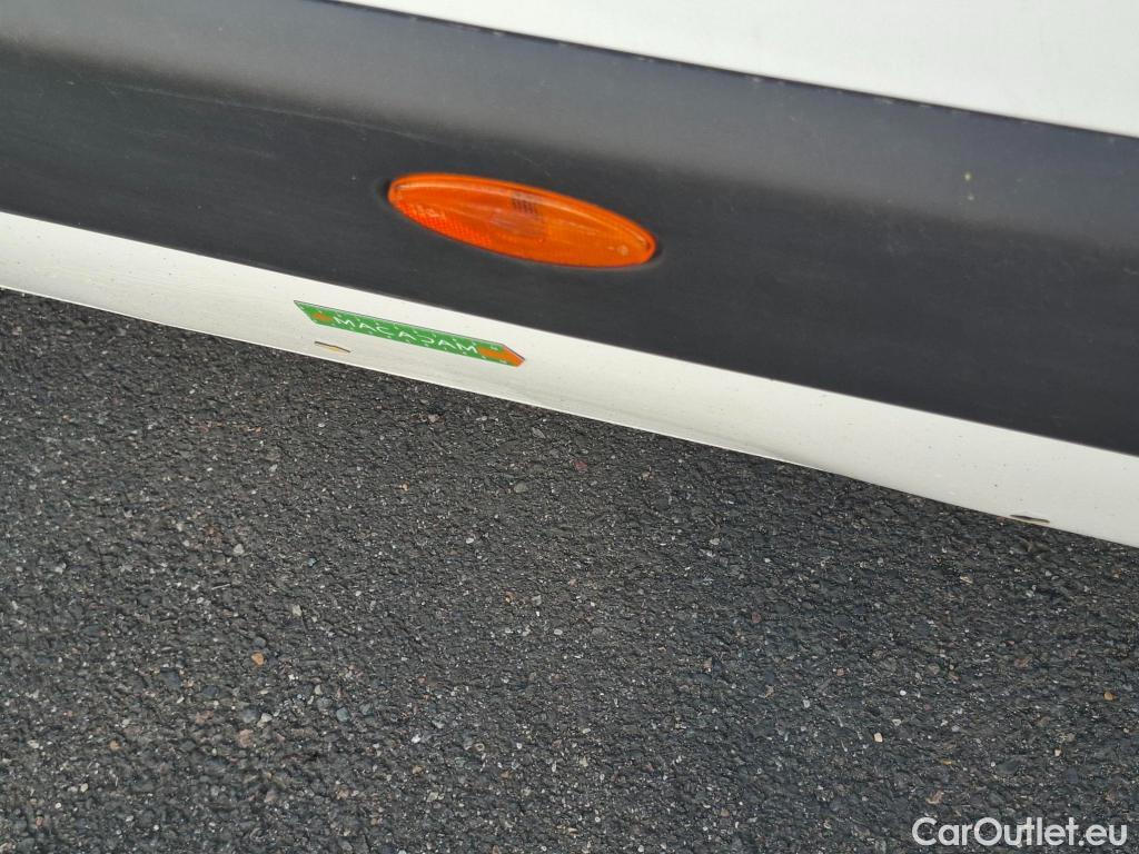  Renault  Master  III Fourgon L3H2 3 5 Grand Confort dCi 135CV BVM6 E6dT #9