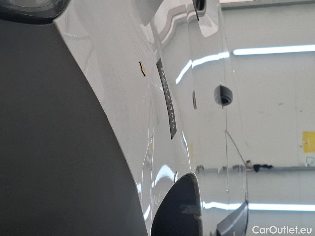  Renault  Master  III Fourgon L3H2 3 5 Grand Confort dCi 135CV BVM6 E6dT #57
