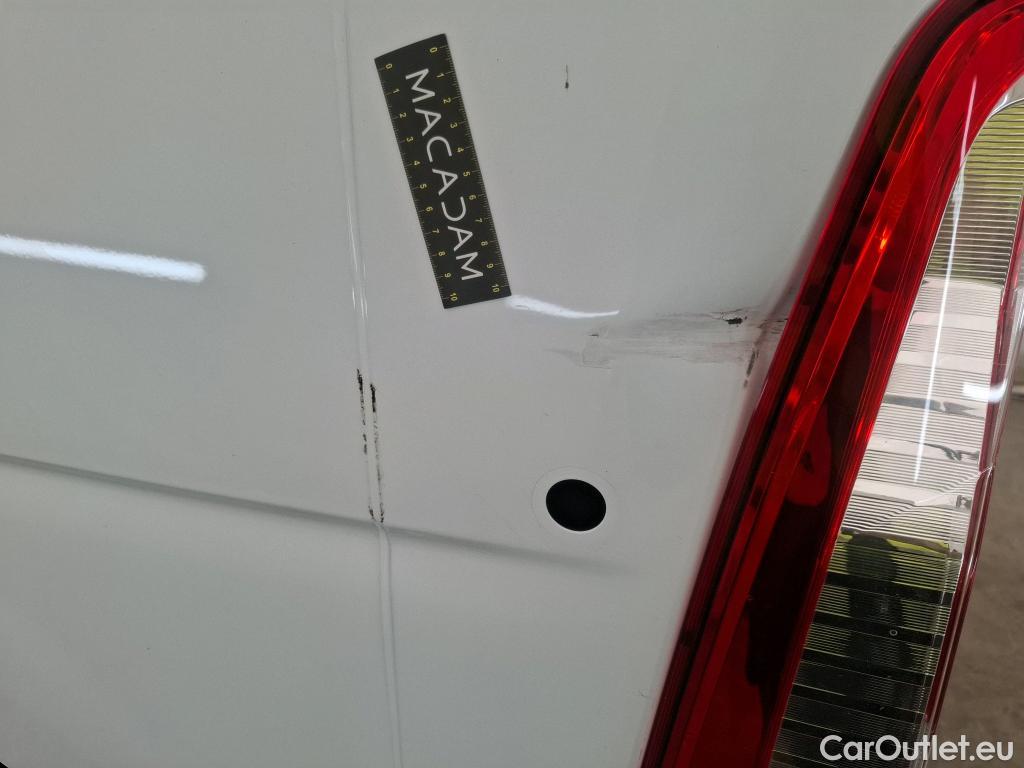  Renault  Master  III Fourgon L3H2 3 5 Grand Confort dCi 135CV BVM6 E6dT #64