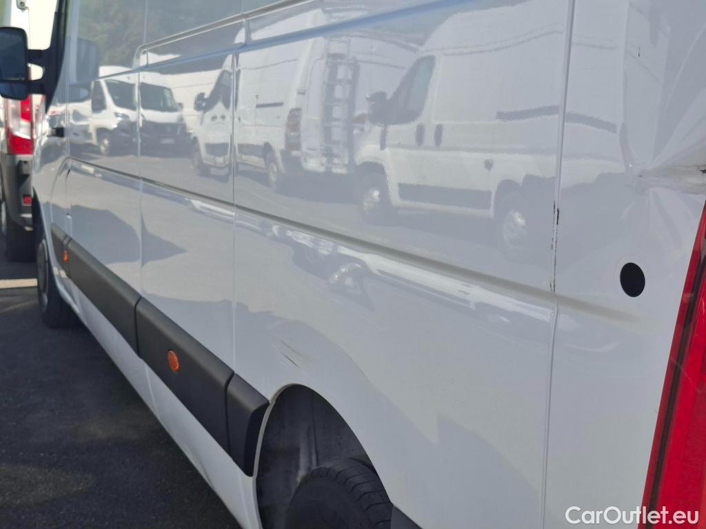  Renault  Master  III Fourgon L3H2 3 5 Grand Confort dCi 135CV BVM6 E6dT #29