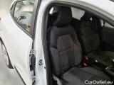  Renault  Clio RENAULT  / 2019 / 5P / BERLINA 1.0 TCE 66KW ZEN #13