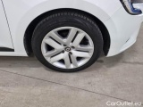  Renault  Clio RENAULT  / 2019 / 5P / BERLINA 1.0 TCE 66KW ZEN #17