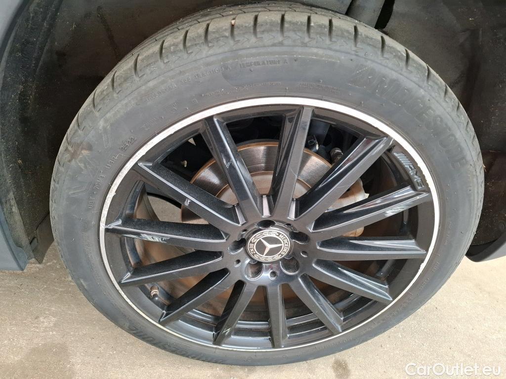  Mercedes  GLA MERCEDES-BENZ  / 2020 / 5P / SUV 1.3  250 e AMG LINE DCT #46