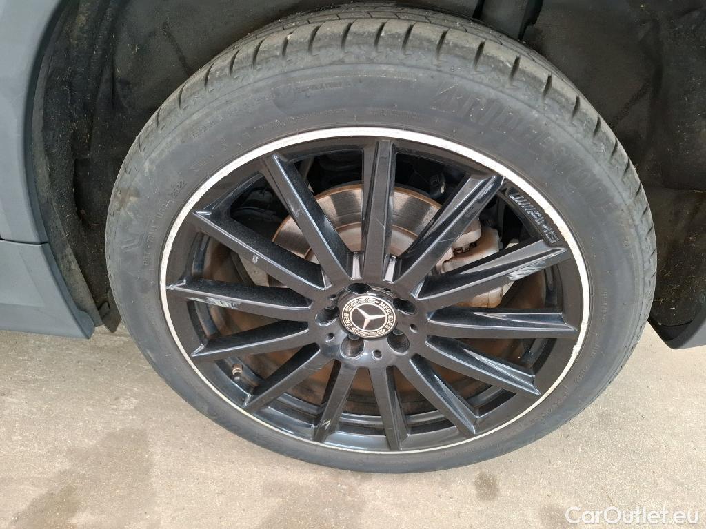  Mercedes  GLA MERCEDES-BENZ  / 2020 / 5P / SUV 1.3  250 e AMG LINE DCT #57