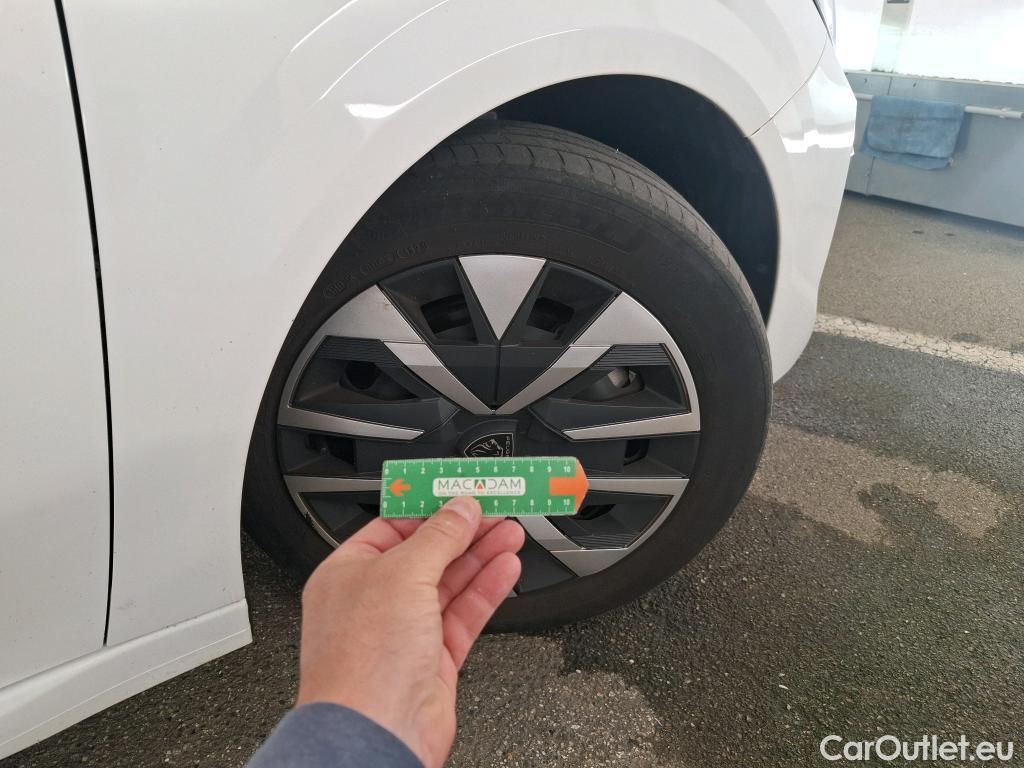 Peugeot  208  Active 1.2 PureTech 100CV BVM6 E6d #5