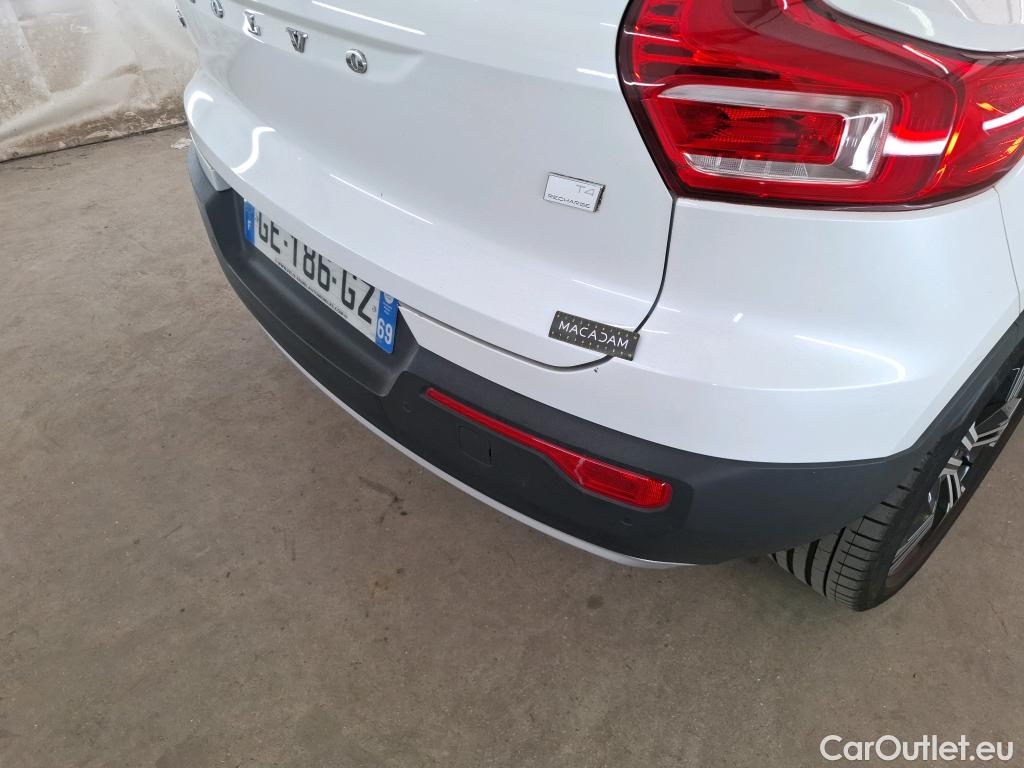  Volvo  XC 40 VOLVO XC40 / 2017 / 5P / SUV Recharge T4 211 DCT7 Inscription Busi #1