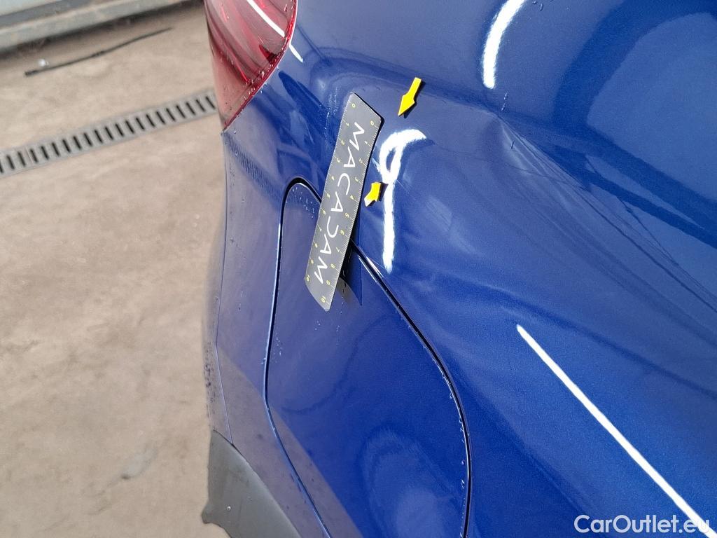  Renault  Captur  II Evolution 1.6 E-TECH Hybrid 145CV BVA6 E6d #19