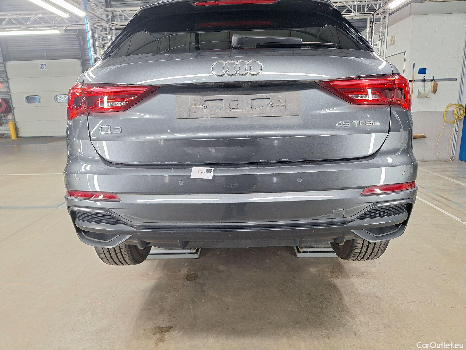  Audi  Q3 Audi,  '18 PHEV, Audi  45 TFSI e S tronic S Line 5d #28