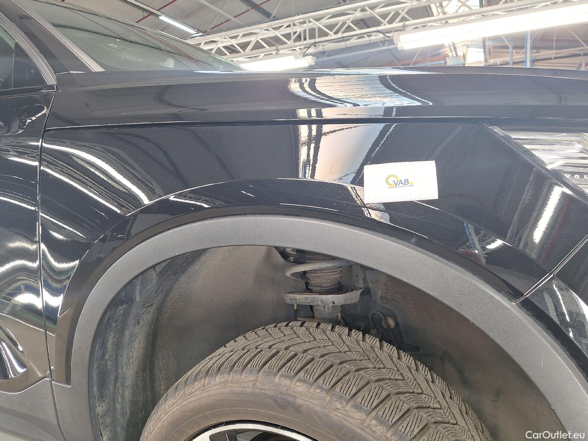  Volvo  XC 40 Volvo, XC40 FL'21 BEV, Volvo XC40 Recharge Core 5d #3