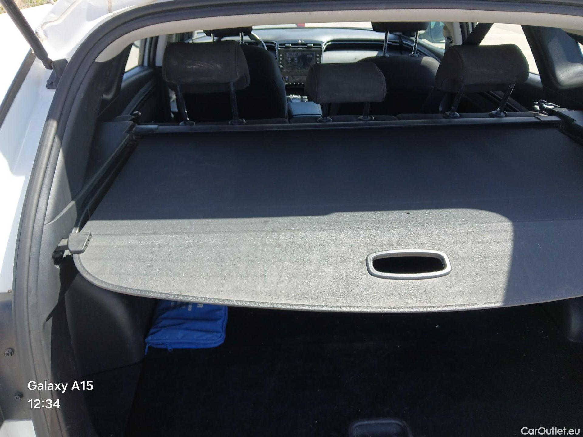  Hyundai  Tucson HYUNDAI  / 2020 / 5P / todoterreno 1.6 TGDI 169kW (230CV) HEV Maxx Sky Auto #4