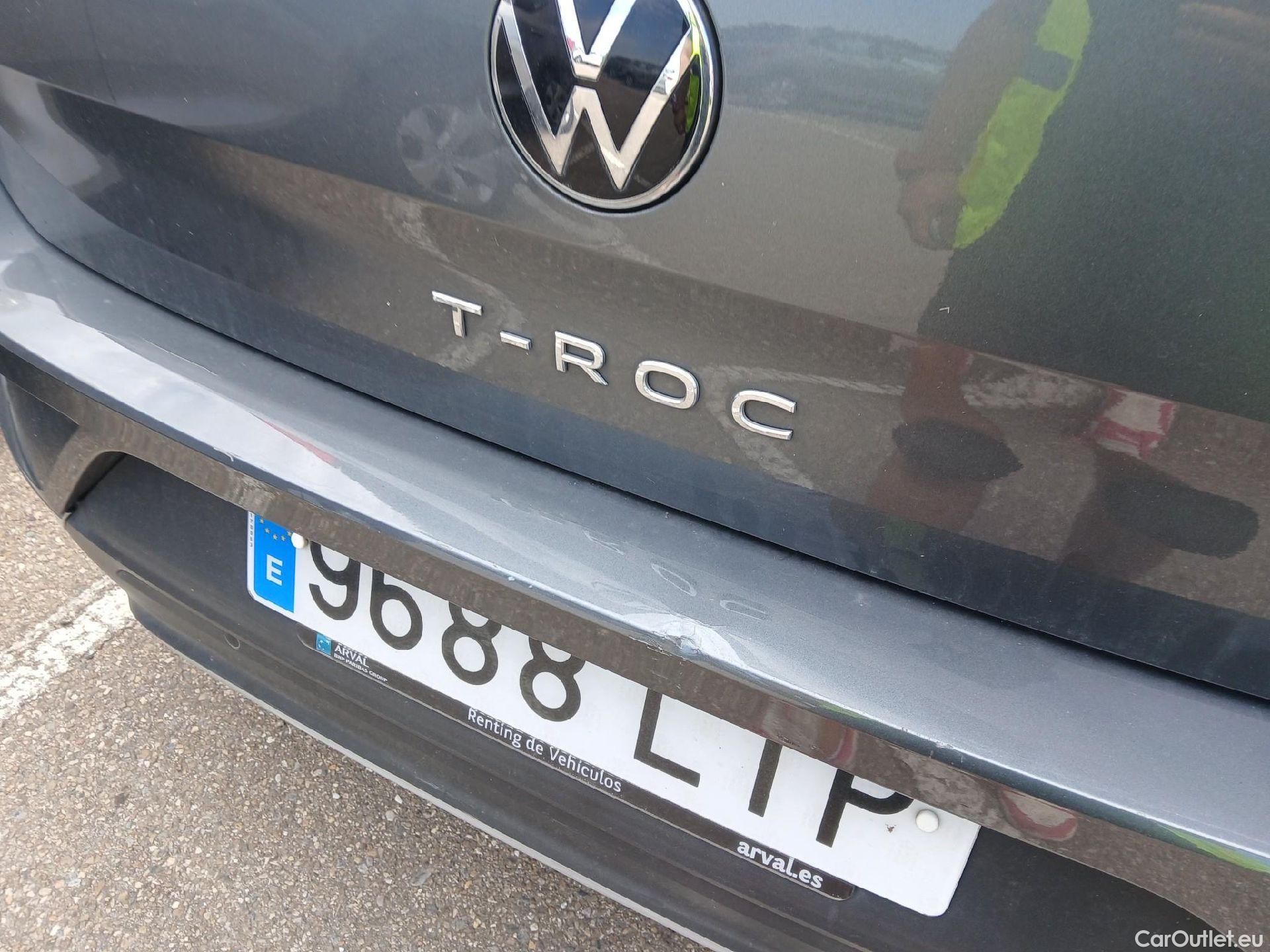  Volkswagen  T-ROC VOLKSWAGEN  / 2017 / 5P / todoterreno Advance 2.0 TDI 85kW (115CV) #4