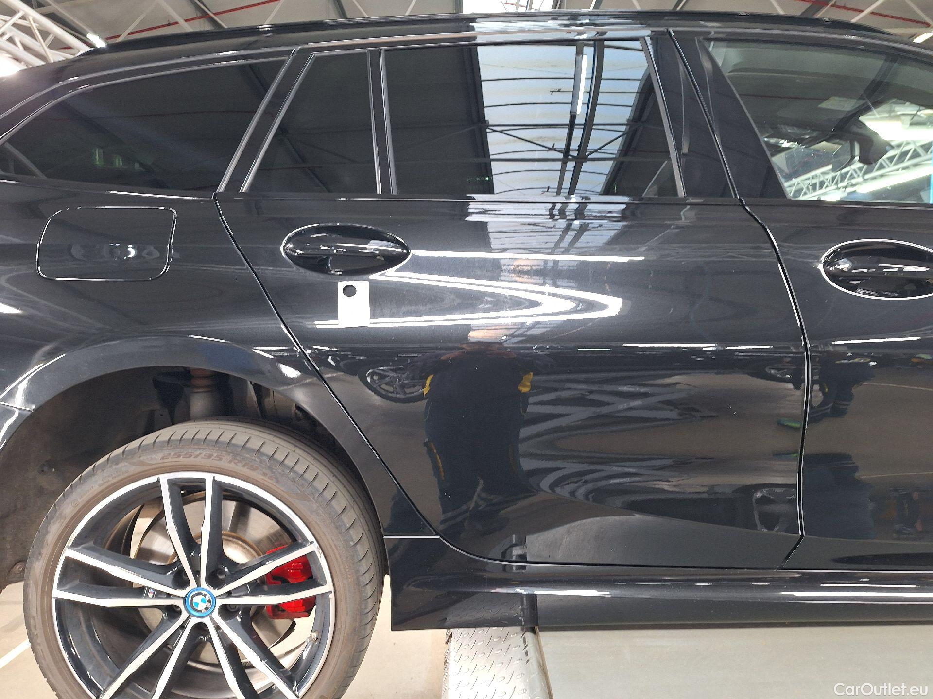  Bmw  Serie 3 BMW, 3-serie T FL'22 PHEV, BMW 3 Reeks Touring 330e xDrive (215 kW) 5d #29