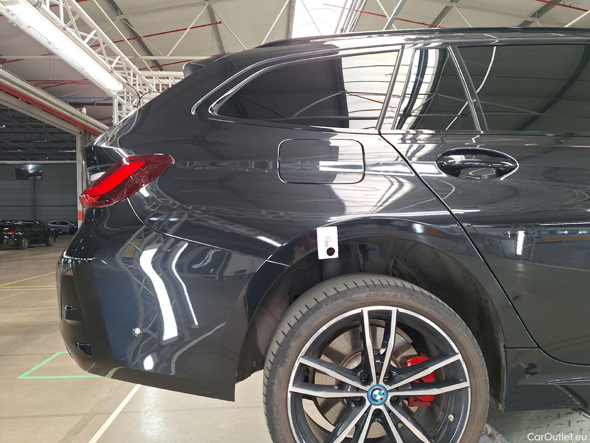  Bmw  Serie 3 BMW, 3-serie T FL'22 PHEV, BMW 3 Reeks Touring 330e xDrive (215 kW) 5d #12